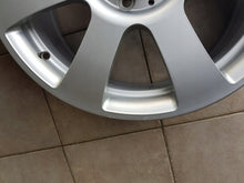 Laden Sie das Bild in den Galerie-Viewer, 1x Alufelge 17 Zoll 7.5" 5x112 47 5ET A2044013502 Mercedes-Benz X204 Rim Wheel FEL1930305636fr