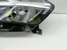 Laden Sie das Bild in den Galerie-Viewer, Frontscheinwerfer Dacia Sandero III 260104363R LED Rechts Scheinwerfer Headlight