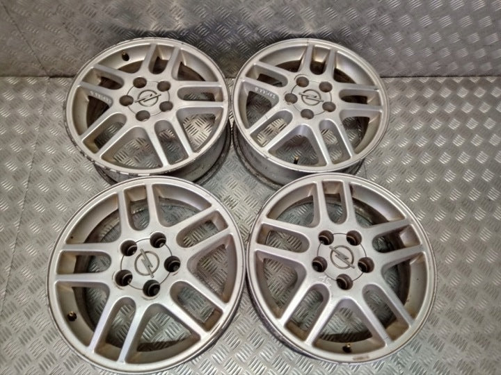 4x Alufelge 16 Zoll 6.5" 5x110 Opel Zafira B Rim Wheel FEL3395278829tt
