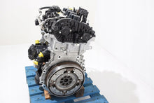 Load image into Gallery viewer, Motor BMW 2 U06 B38A15P 1.5 16TKm Benzin Engine Unkomplett MOT6984188576oz