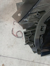 Laden Sie das Bild in den Galerie-Viewer, Frontscheinwerfer Peugeot 3008 9862665080 Rechts Scheinwerfer Headlight SCH7745745272lh
