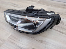 Laden Sie das Bild in den Galerie-Viewer, Frontscheinwerfer Audi A3 8V0941005E Links Scheinwerfer Headlight SCH8915931930uj
