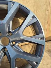 Load image into Gallery viewer, 1x Alufelge 17 Zoll 7.0" 5x112 49ET Glanz Schwarz 5G0601025DK VW Golf I Alltrack FEL7253095959cz