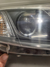 Load image into Gallery viewer, Frontscheinwerfer Saab 9-3 1EL010317-05 Xenon Ein Satz Scheinwerfer Headlight SCH9031727360ky