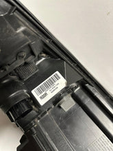 Load image into Gallery viewer, Frontscheinwerfer Kia Sportage Rechts Scheinwerfer Headlight SCH4218857284yu