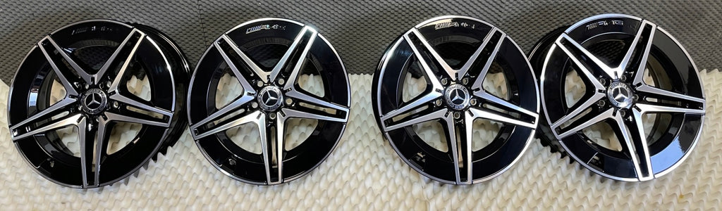 4x Alufelge 18 Zoll 7.5" 5x112 40ET Glanz Schwarz A2064011700 Mercedes-Benz Amg FEL7161110171te