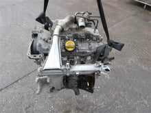 Laden Sie das Bild in den Galerie-Viewer, Motor Renault Espace IV F4RV 2.0 2003 Benzin Engine Unkomplett