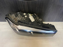 Load image into Gallery viewer, Frontscheinwerfer BMW 5 G31 G30 5A26FA4-01 Ein Stück (Rechts oder Links) SCH3121993421jw