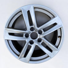 Load image into Gallery viewer, 1x Alufelge 17 Zoll 7.0&quot; 5x112 42ET Silber 8W0601025P Audi A5 A4 Rim Wheel