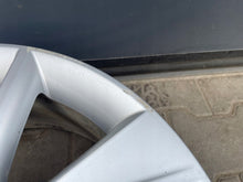 Laden Sie das Bild in den Galerie-Viewer, 1x Alufelge 17 Zoll 7.0" 5x100 6V0601025C Skoda Fabia Iii Rim Wheel FEL8696572462ob