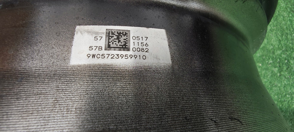 1x Alufelge 18 Zoll 7.0" 5x114.3 38ET Mitsubishi Eclipse Cross Rim Wheel