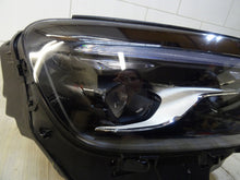 Laden Sie das Bild in den Galerie-Viewer, Frontscheinwerfer Mercedes-Benz W247 A2479068003 Rechts Scheinwerfer Headlight SCH2207129217qr