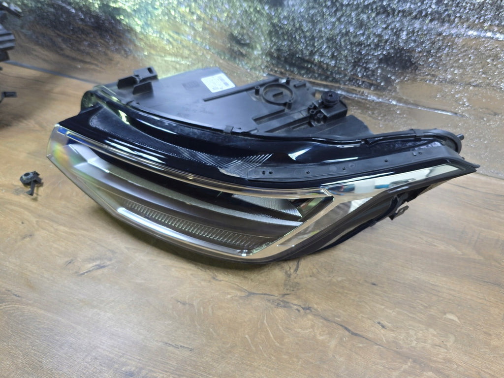 Frontscheinwerfer VW Tiguan 5NB941035G LED Ein Stück (Rechts oder Links) SCH2818328642jq