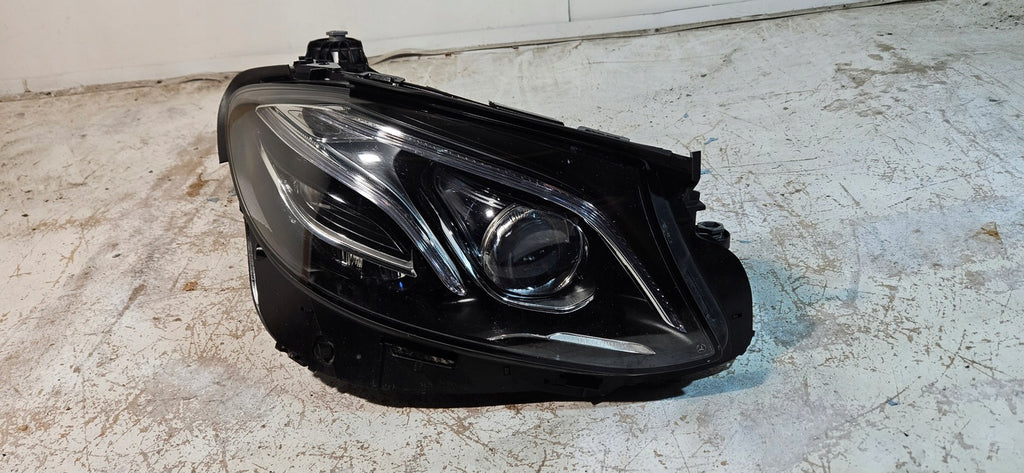 Frontscheinwerfer Mercedes-Benz A2139061804 LED Ein Stück (Rechts oder Links)