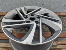 Laden Sie das Bild in den Galerie-Viewer, 1x Alufelge 17 Zoll 7.0&quot; 5x114.3 40ET Glanz Graphit KBA49686 Mg Kadjar Rim Wheel