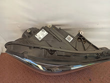 Laden Sie das Bild in den Galerie-Viewer, Frontscheinwerfer Mercedes-Benz Cla A1189069000 Full LED Rechts Headlight SCH7366344398df