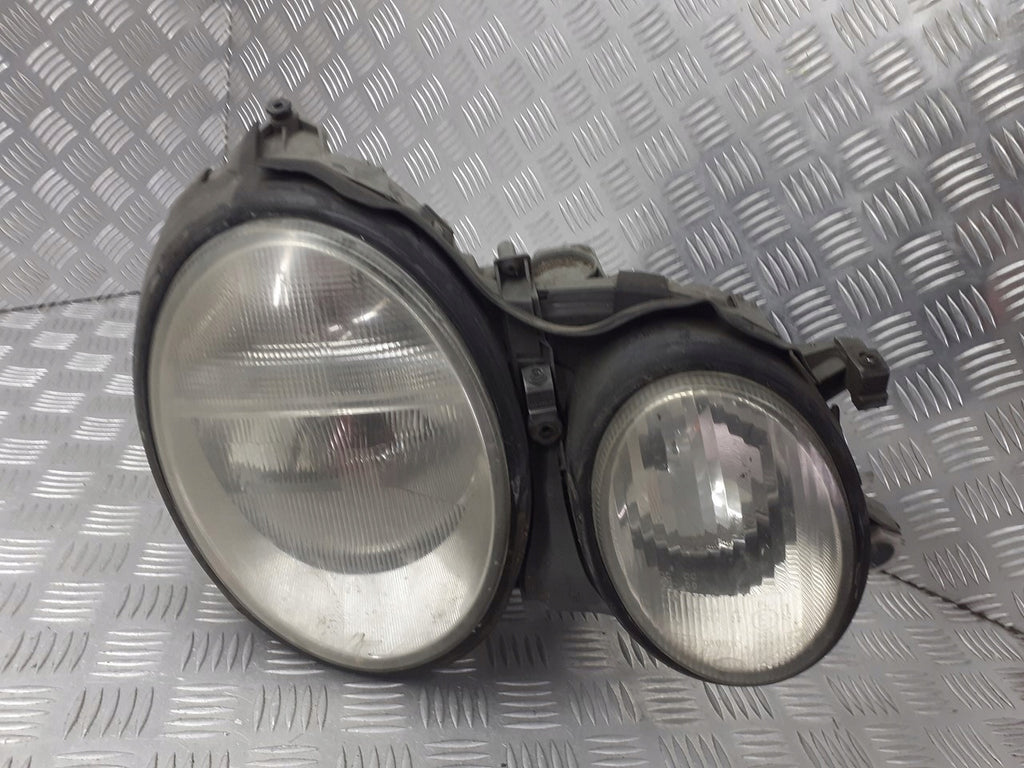 Frontscheinwerfer Mercedes-Benz 147552RE Rechts Scheinwerfer Headlight