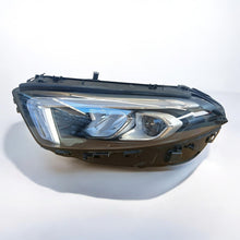 Laden Sie das Bild in den Galerie-Viewer, Frontscheinwerfer Mercedes-Benz 1779064703 LED Links Scheinwerfer Headlight