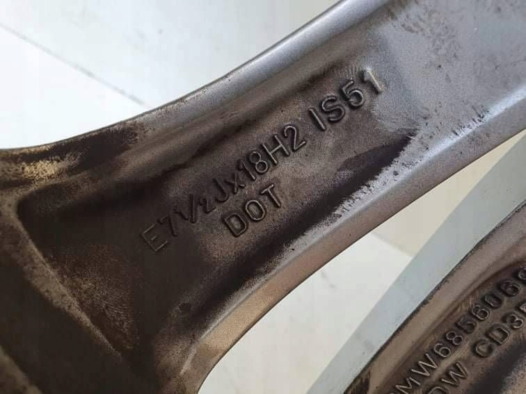 1x Alufelge 18 Zoll 6856069 BMW X1 F48 Rim Wheel FEL8998998156hi