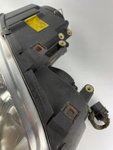 Load image into Gallery viewer, Frontscheinwerfer VW Touran Caddy 1T0941032K Xenon Rechts Scheinwerfer Headlight