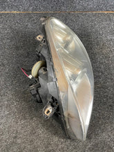 Load image into Gallery viewer, Frontscheinwerfer Mercedes-Benz W245 A1698201761 Links Scheinwerfer Headlight SCH1870352646di