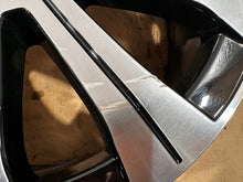 Laden Sie das Bild in den Galerie-Viewer, 1x Alufelge 18 Zoll 6.5" 5x112 44,5ET A2434010000 Mercedes-Benz Eqa Eqb FEL6552757554jo