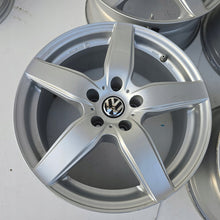 Load image into Gallery viewer, 4x Alufelge 17 Zoll 7.5" 5x112 27ET VW Passat B7 Tiguan Sharan Rim Wheel FEL4357959663tz
