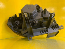 Load image into Gallery viewer, Frontscheinwerfer BMW X3 E83 1307022426 Xenon Links Scheinwerfer Headlight SCH1190080348lh