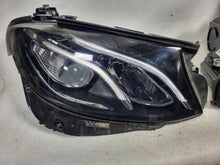 Laden Sie das Bild in den Galerie-Viewer, Frontscheinwerfer Mercedes-Benz W213 A2139063904 A2139064004 LED Ein Satz SCH1660750111xv