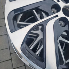 Load image into Gallery viewer, 1x Alufelge 19 Zoll 5.5" 5x112 53ET Glanz 6856895 BMW I3 Rim Wheel FEL7298662029se