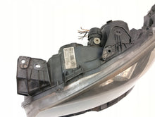 Laden Sie das Bild in den Galerie-Viewer, Frontscheinwerfer Renault Laguna II 8200555905 89900765 Xenon Links Headlight