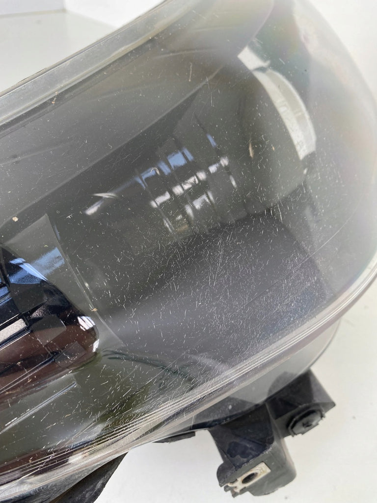 Frontscheinwerfer Renault Latitude 260105696R Rechts Scheinwerfer Headlight SCH8725084107ke