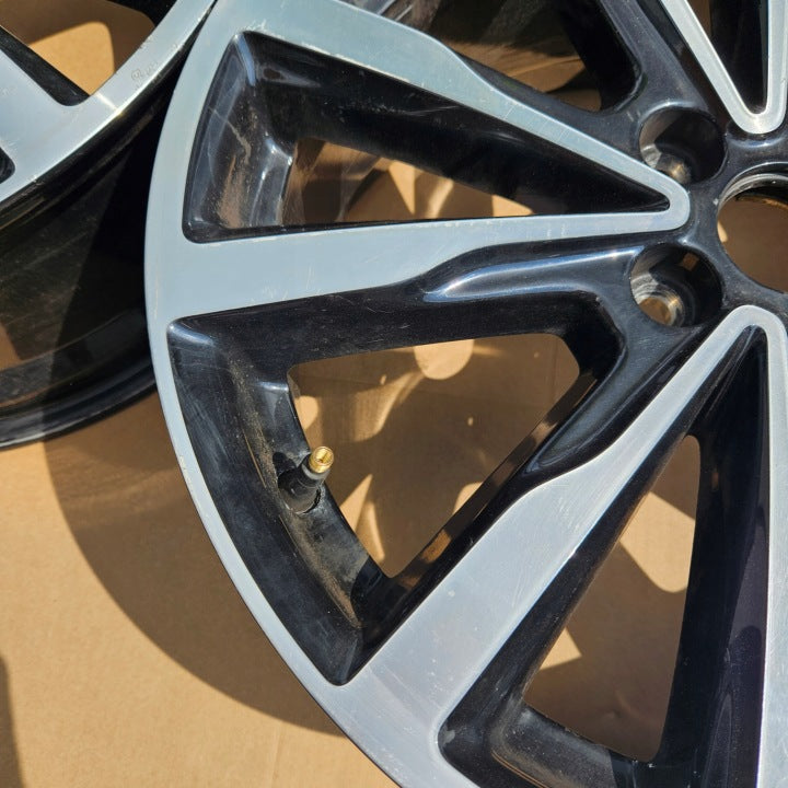 1x Alufelge 18 Zoll 7.5" 5x108 52 5ET Glanz Schwarz GJ5C-1007-P2 Ford Kuga FEL2467578673hx