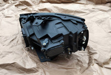 Laden Sie das Bild in den Galerie-Viewer, Frontscheinwerfer Audi Q2 81A941034B Xenon Rechts Scheinwerfer Headlight SCH2314462851hj
