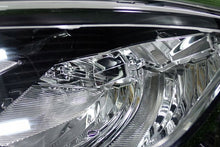 Laden Sie das Bild in den Galerie-Viewer, Frontscheinwerfer VW Golf VIII 90150890 Links Scheinwerfer Headlight SCH7155358142hl