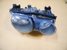 Laden Sie das Bild in den Galerie-Viewer, Frontscheinwerfer BMW Compact E46 Xenon Rechts Scheinwerfer Headlight SCH4937304346ei