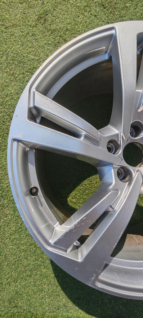 1x Alufelge 20 Zoll 8.5" 5x112 30ET 4K86010250 Audi A7 Rim Wheel FEL7876637647wn