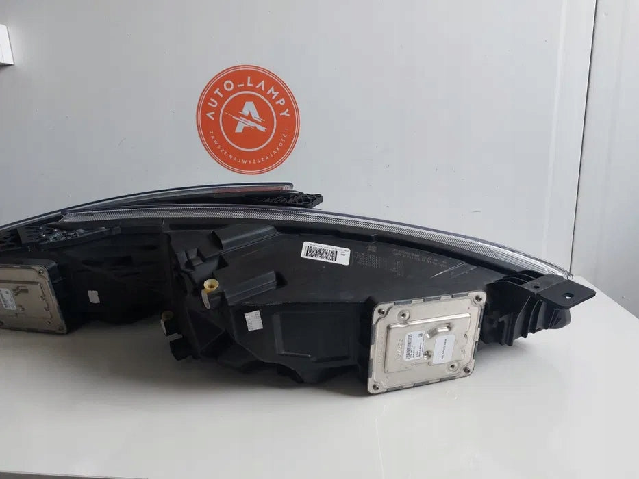 Frontscheinwerfer Ford Focus JX7B-13E014-CE JX7B-13E015-CE LED Rechts oder Links