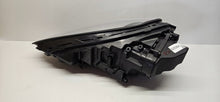 Laden Sie das Bild in den Galerie-Viewer, Frontscheinwerfer Porsche Cayenne 7P5941036K LED Rechts Scheinwerfer Headlight SCH1996421435jn