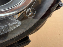 Laden Sie das Bild in den Galerie-Viewer, Frontscheinwerfer Mercedes-Benz W247 A2479067600 Rechts Scheinwerfer Headlight SCH4998036632ky