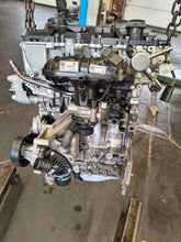 Laden Sie das Bild in den Galerie-Viewer, Motor Opel Astra K 1.2 61TKm Benzin Engine Unkomplett MOT1838731469aj