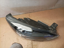 Load image into Gallery viewer, Frontscheinwerfer Ford Focus MX7B-13E014EB LED Rechts Scheinwerfer Headlight SCH1601476827ac