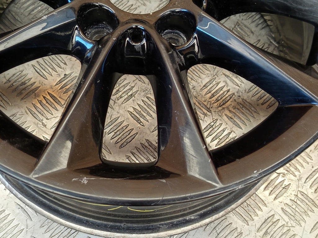 1x Alufelge 16 Zoll 7.0" 5x120 40ET Glanz Schwarz 6867125 BMW 1 F21 F20 FEL7729538470rf