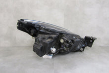 Laden Sie das Bild in den Galerie-Viewer, Frontscheinwerfer Mazda II D43N-51040 LED Links Scheinwerfer Headlight