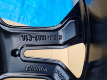 Laden Sie das Bild in den Galerie-Viewer, 1x Alufelge 17 Zoll 7.0&quot; 4x108 47 5ET Glanz Schwarz K1BJ-1007-E1A Ford Fiesta