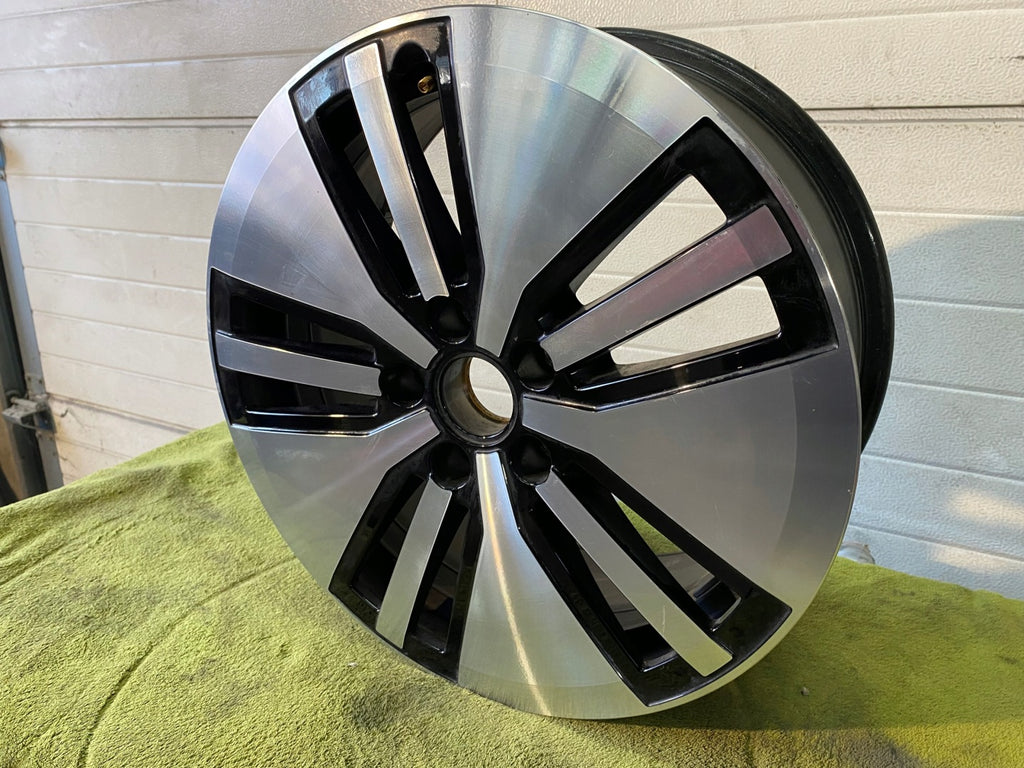 1x Alufelge 17 Zoll 7.0" 5x112 3G0601025AM VW Rim Wheel FEL3795075820ht