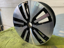 Load image into Gallery viewer, 1x Alufelge 17 Zoll 7.0" 5x112 3G0601025AM VW Rim Wheel FEL3795075820ht
