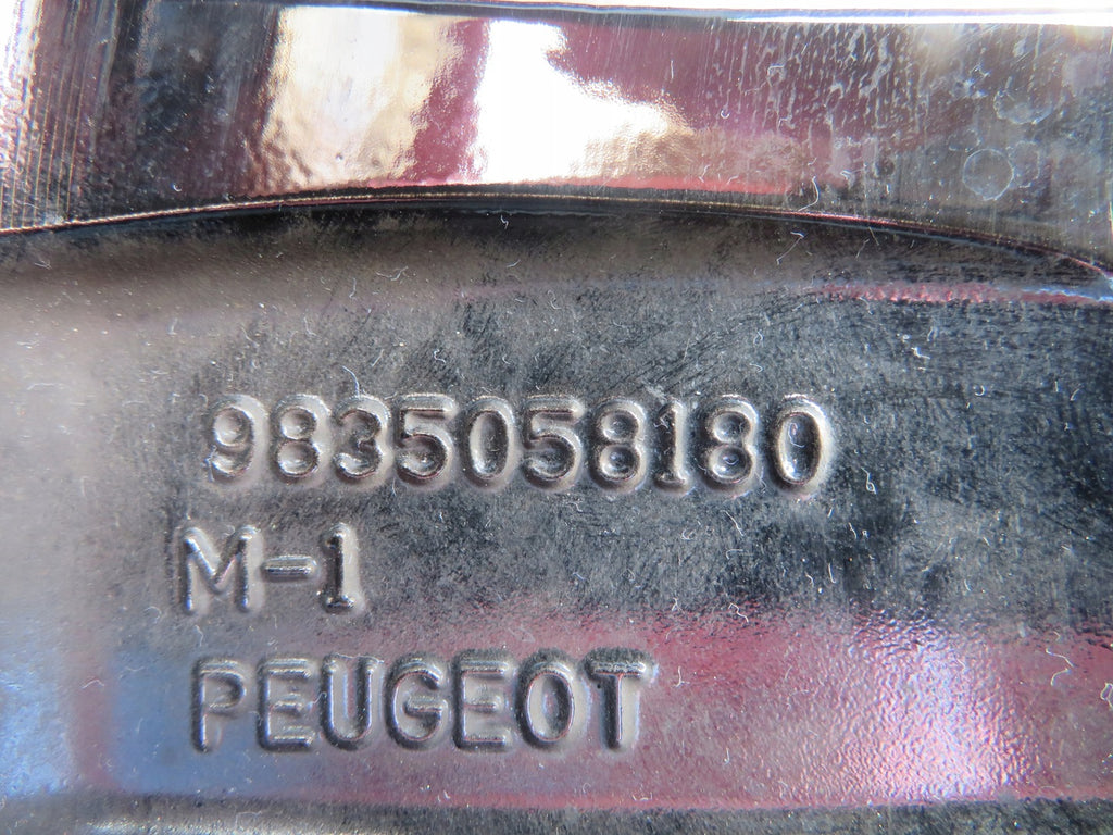 1x Alufelge 18 Zoll 8.0" 5x108 48ET Glanz Schwarz 9835058180 Peugeot 308