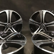 Laden Sie das Bild in den Galerie-Viewer, 4x Alufelge 18 Zoll 8.0" 5x112 43ET Glanz Silber A2134011400 Mercedes-Benz W213 FEL3789708026et