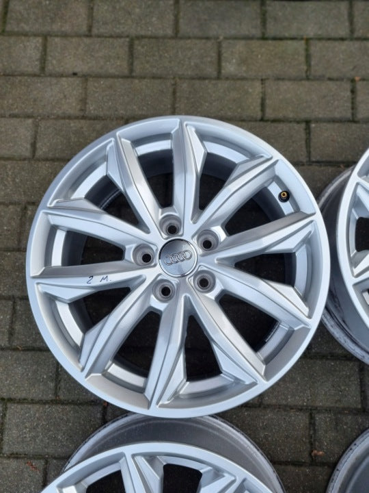 4x Alufelge 17 Zoll 7.0" 5x112 34ET Glanz Silber 80A601025J Audi Rim Wheel FEL9368930044qe